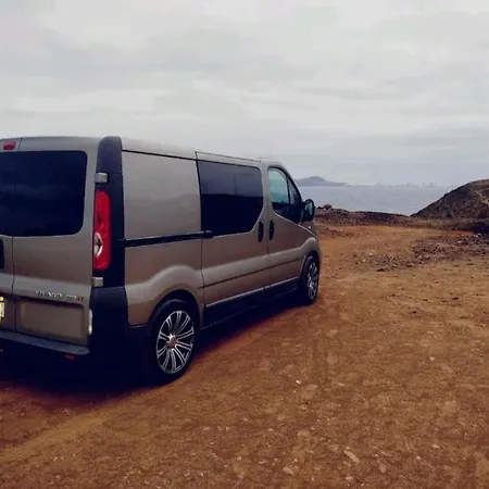 אתר קמפינג Autocaravana Camper לאס פאלמס דה גראן קנאריה
