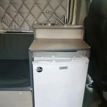 אתר קמפינג Autocaravana Camper *